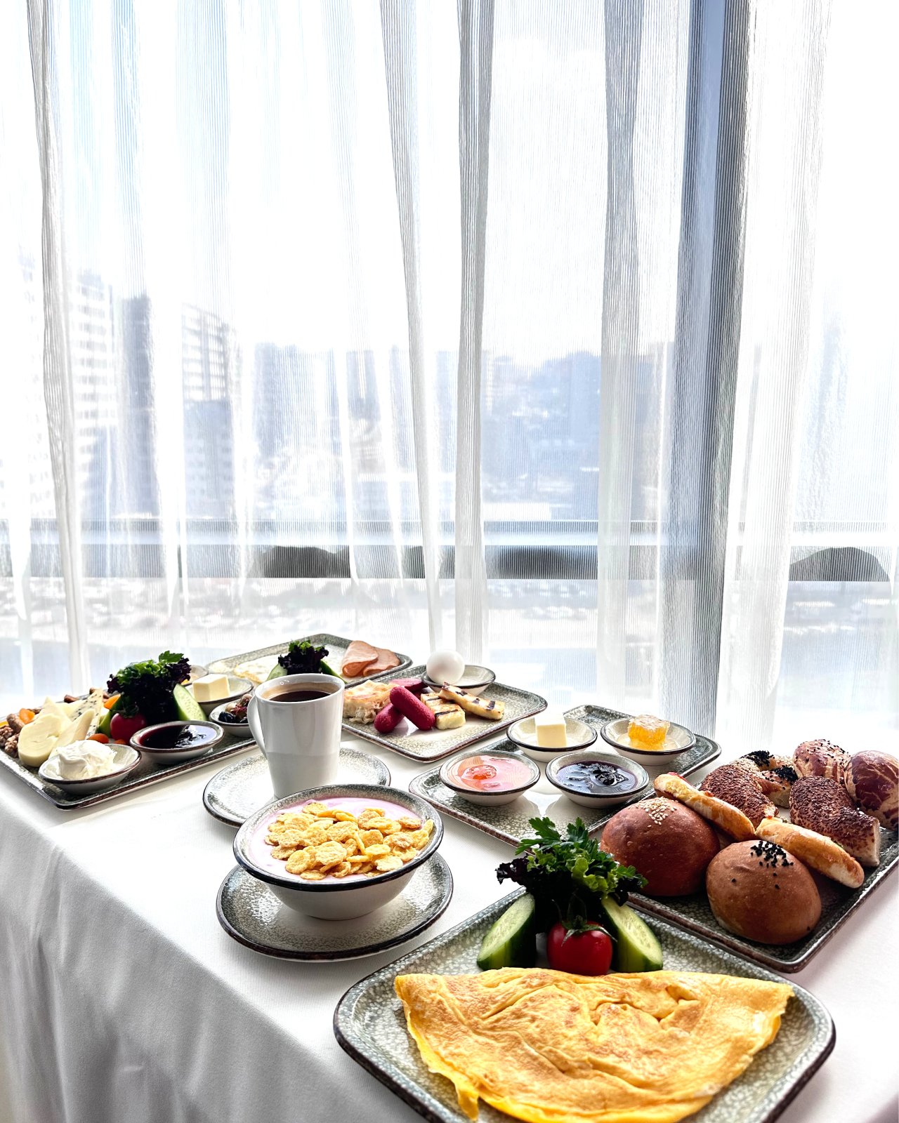 Kahvaltı ve iftar sofrası düzeni