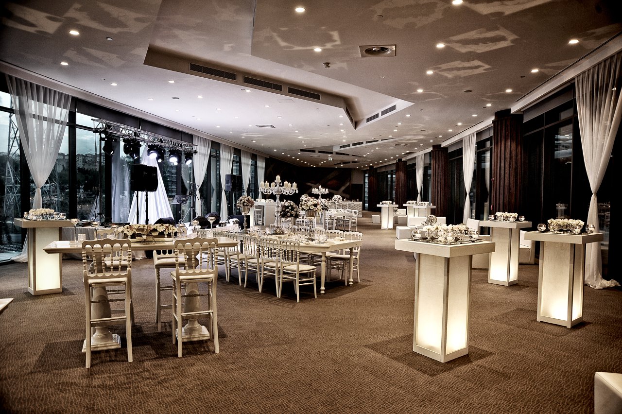 Beyaz lounge davet alanı